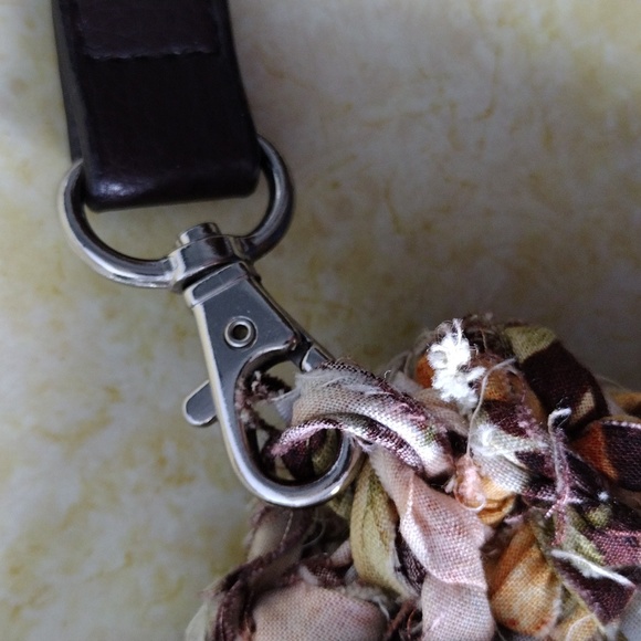 Crocheted Rag Purse - Picture 9 of 9